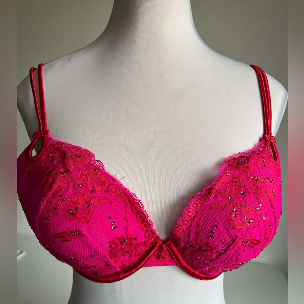 Victoria's Secret Sexy Little Things Lace Sequin Adjustable Strap 36D Pink Bra‎